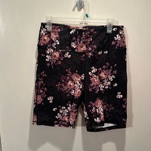 Torrid Activewear Floral Bike Shorts, size 1 PLUS